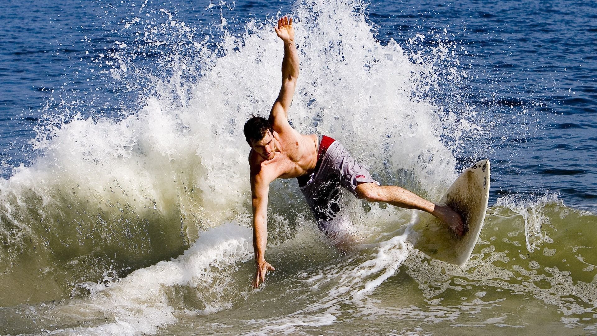 _新华社现场直击：赛场上的精彩瞬间_，新华社现场云官网